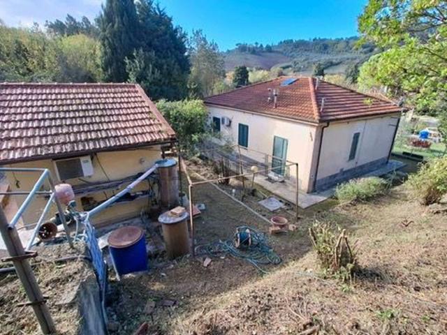 Casa in vendita a Crocino, Collesalvetti