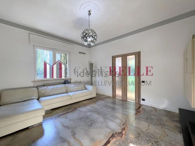 Casa in vendita a Camaiore, Toscana
