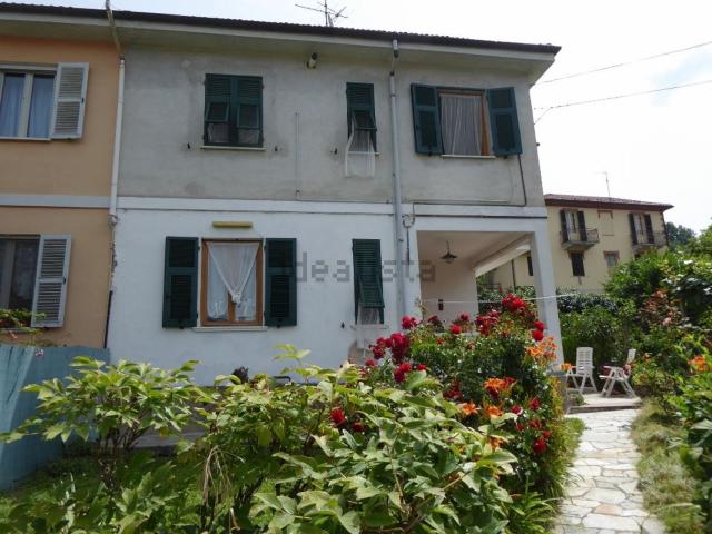 Casa in vendita a Piemonte, Alessandria