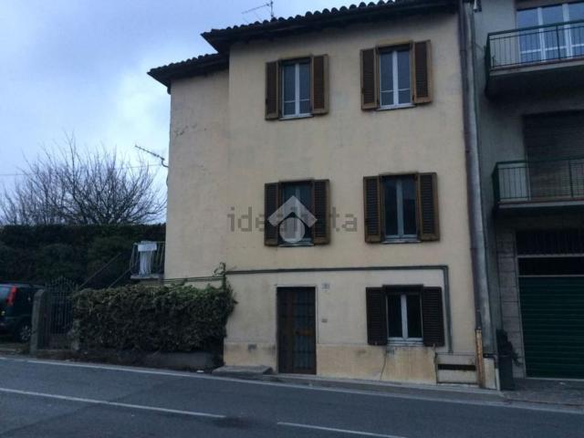 Casa in vendita a Almenno San Salvatore, Lombardia