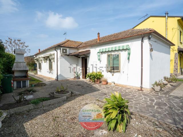 Casa in vendita a Unione Terre e Fiumi, Berra