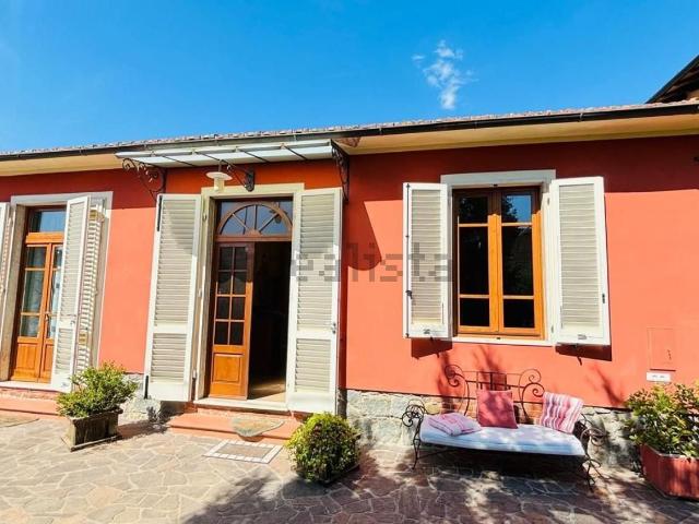 Casa in vendita a Ponte all'Abate, Pescia