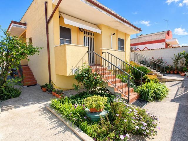 Casa in vendita a Is Campus, Monserrato