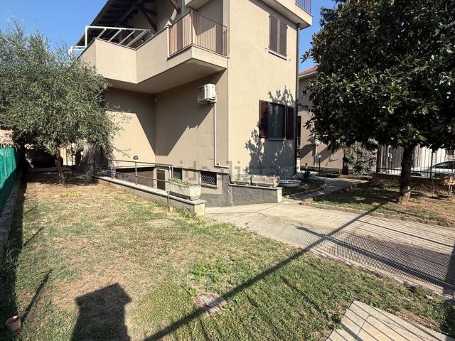 Casa in vendita a Abbiategrasso, Milano