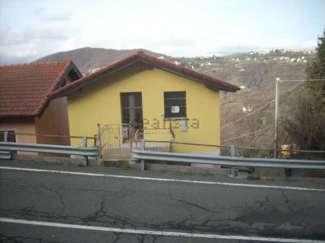 Casa in vendita a Sant'olcese, Liguria