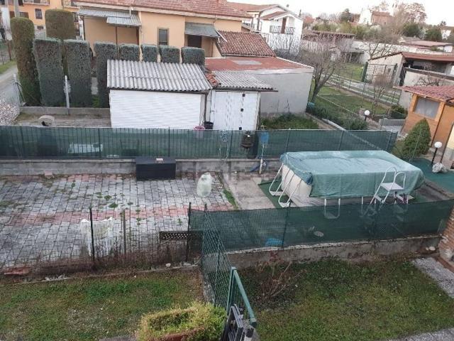 Casa in vendita a Cassolnovo, Lombardia