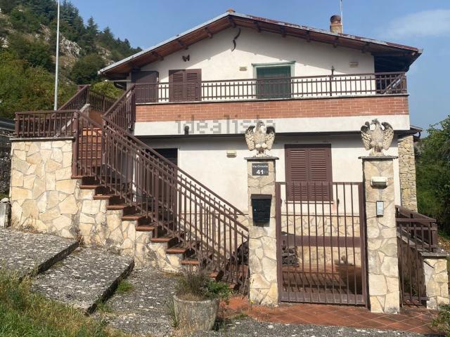 Casa in vendita a Tagliacozzo, Abruzzo