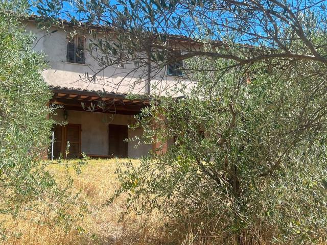 Casa in vendita a Pigge, Trevi