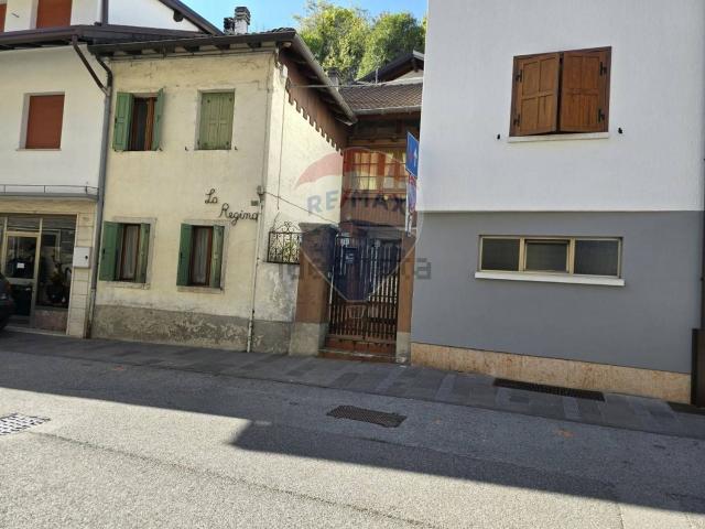 Casa in vendita a Sovramonte, Veneto