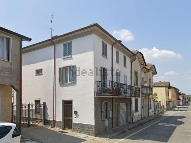 Casa in vendita a Mezzanino, Lombardia