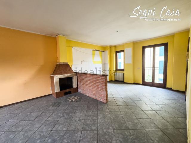 Casa in vendita a Frrazione Agogna, Fontaneto d'Agogna