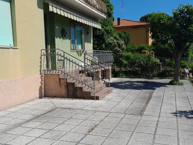 Casa in vendita a Trecastelli, Marche