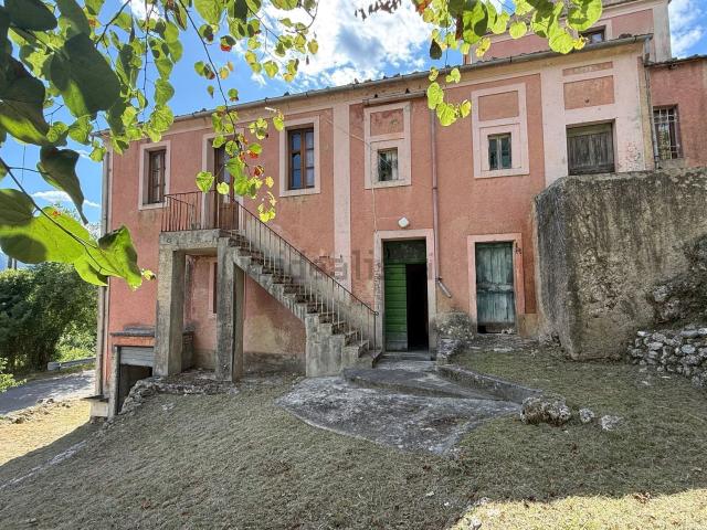 Casa in vendita a Casalvieri, Lazio