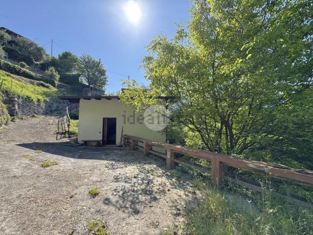 Casa in vendita a Comunità montana della valle Camonica, Piancogno