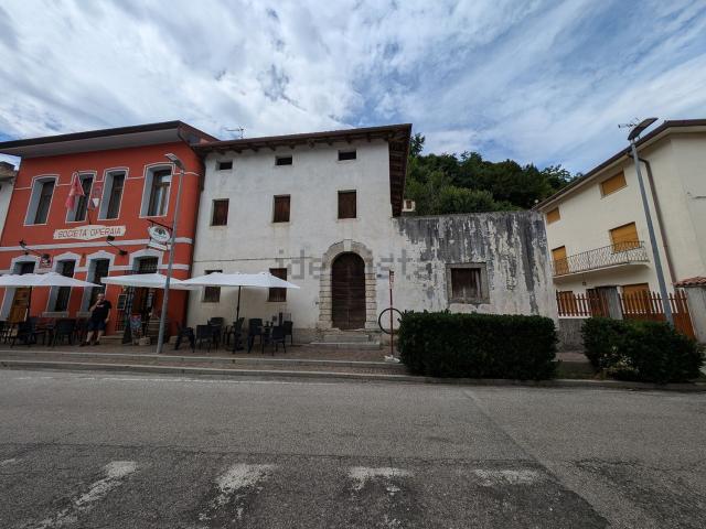 Casa in vendita a Pinzano Al Tagliamento, Friuli-Venezia Giulia