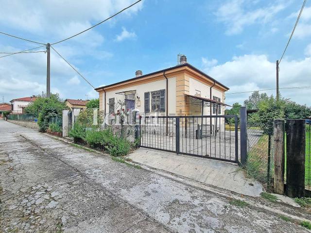 Casa in vendita a Madonnina, Serralunga di Crea