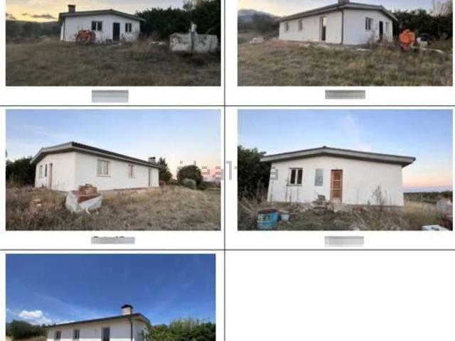 Casa in vendita a Catignano, Pescara