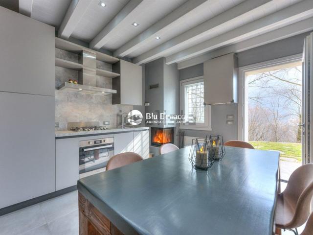 Casa in vendita a Comunità Montana Parco Alto Garda bresciano, Gargnano