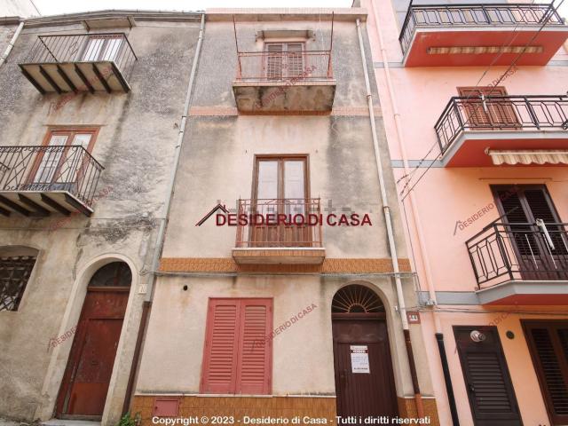 Casa in vendita a Gratteri, Sicilia