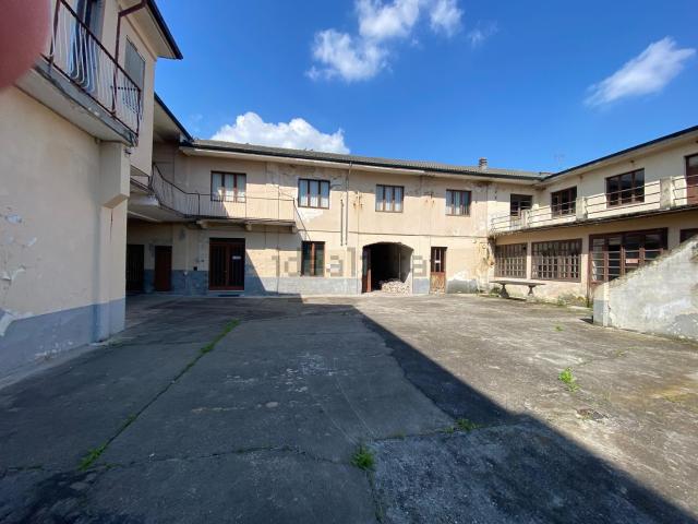 Casa in vendita a Piemonte, Novara