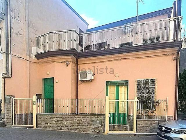 Casa in vendita a Linguaglossa, Sicilia