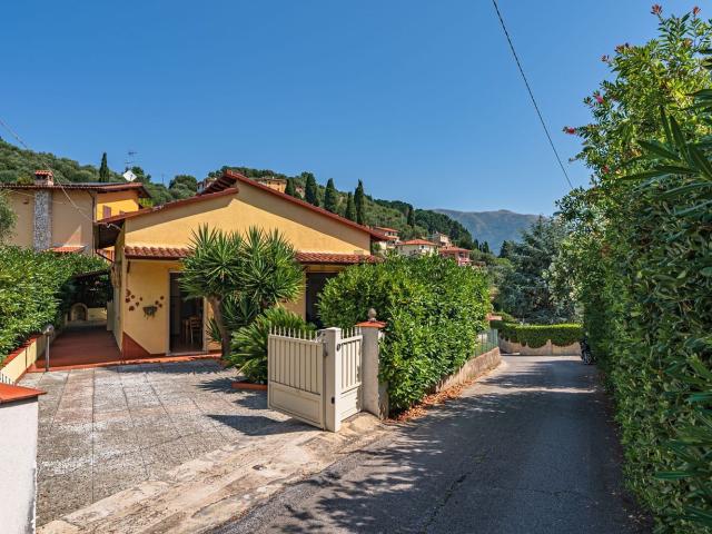 Casa in vendita a Bargecchia, Massarosa