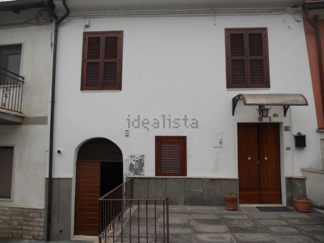 Casa in vendita a Magliano De' Marsi, Abruzzo