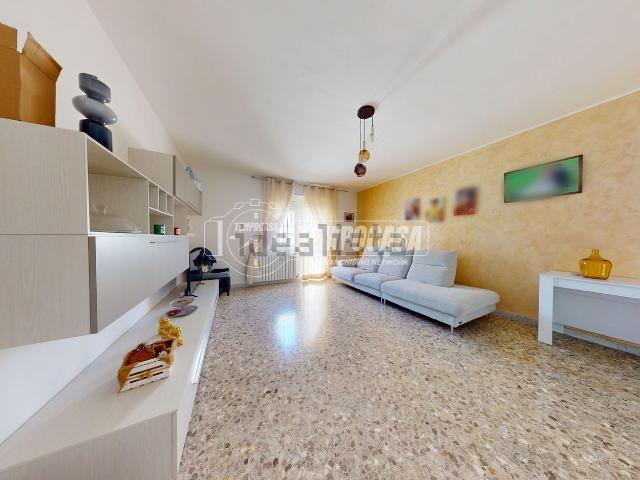 Casa in vendita a Puglia, Bari