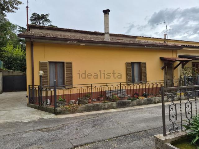 Casa in vendita a Borgo Bovio, Terni