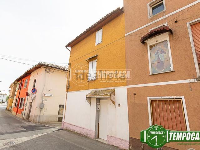 Casa in vendita a Bagnolo Cremasco, Lombardia