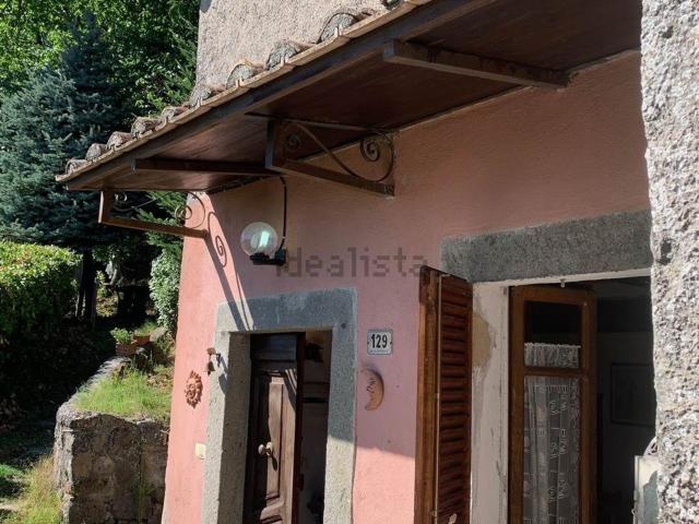 Casa in vendita a Marroneto, Santa Fiora