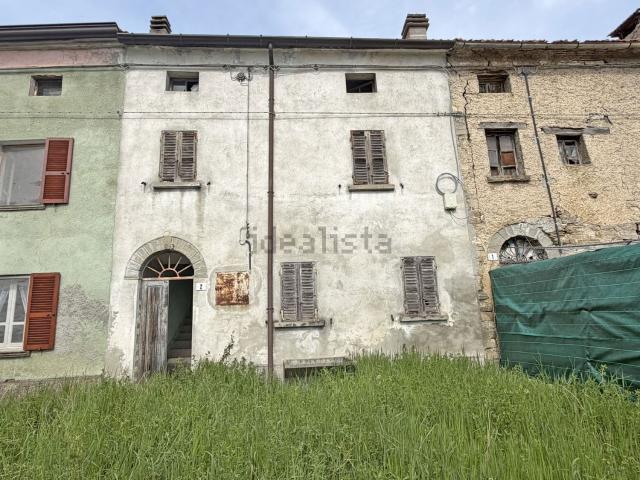 Casa in vendita a Farini D'olmo, Reggio Emilia