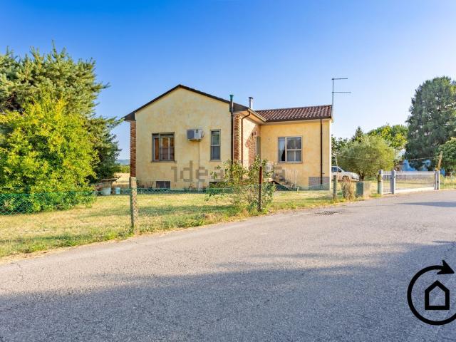 Casa in vendita a Unione dei comuni Valle del Savio, Cesenà