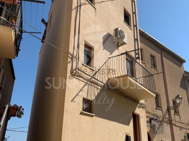 Casa in vendita a Sant'Ambrogio, Cefalù