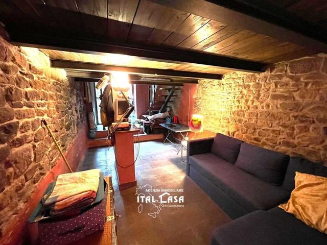 Casa in vendita a Pescia, Medicina