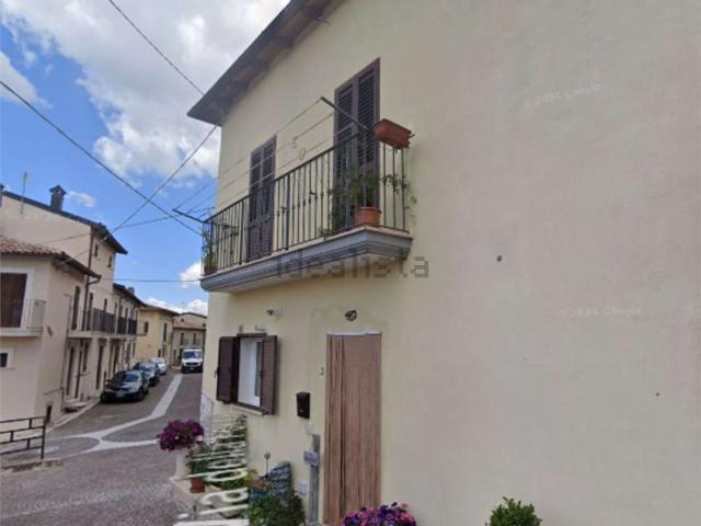 Casa in vendita a Picenze, Barisciano