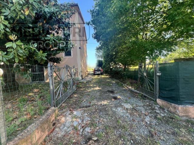 Casa in vendita a Porcari, Toscana
