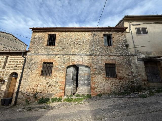 Casa in vendita a Vacone, Lazio