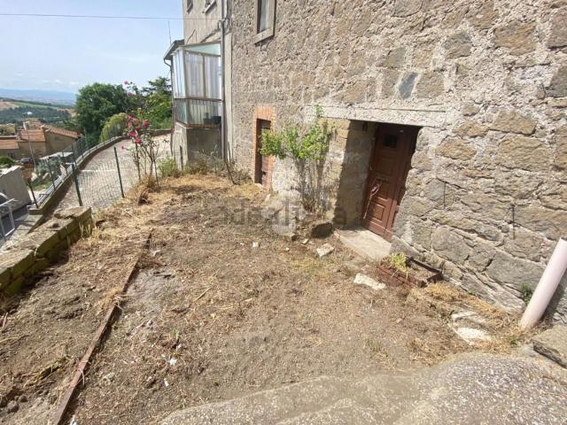 Casa in vendita a Le Mosse, Montefiascone