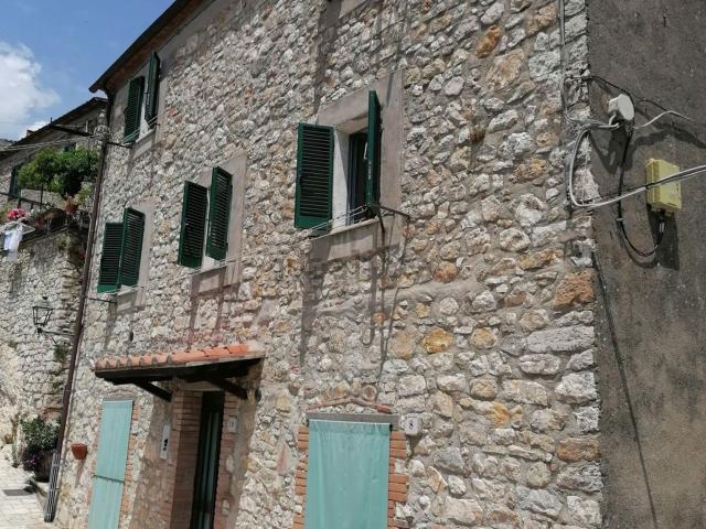 Casa in vendita a Unione dei Comuni Montani Amiata Grossetana, Semproniano