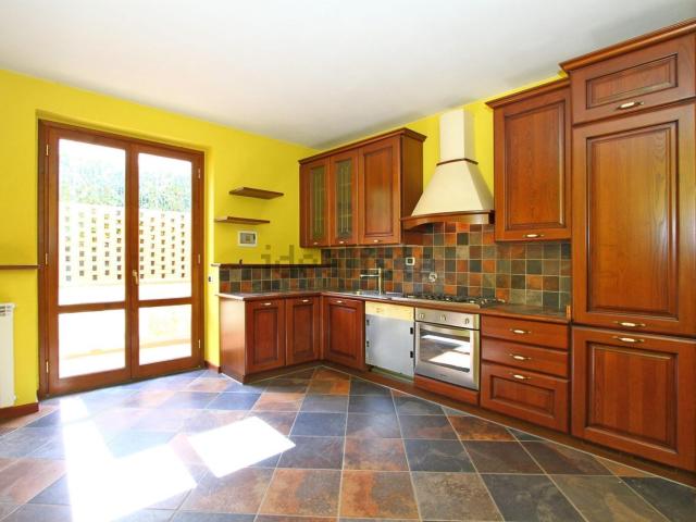 Casa in vendita a Borgo San Lorenzo, Toscana