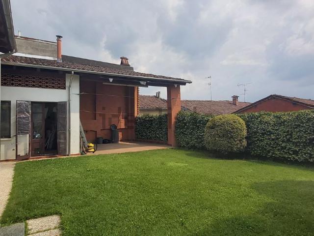 Casa in vendita a Piemonte, Alessandria