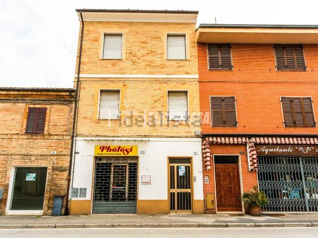 Casa in vendita a Marche, Macerata