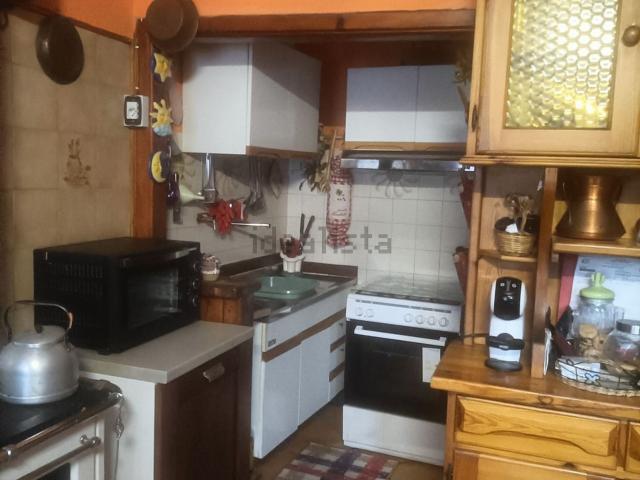 Casa in vendita a Carsoli, Abruzzo