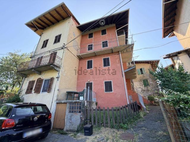 Casa in vendita a Molinengo, Valdilana