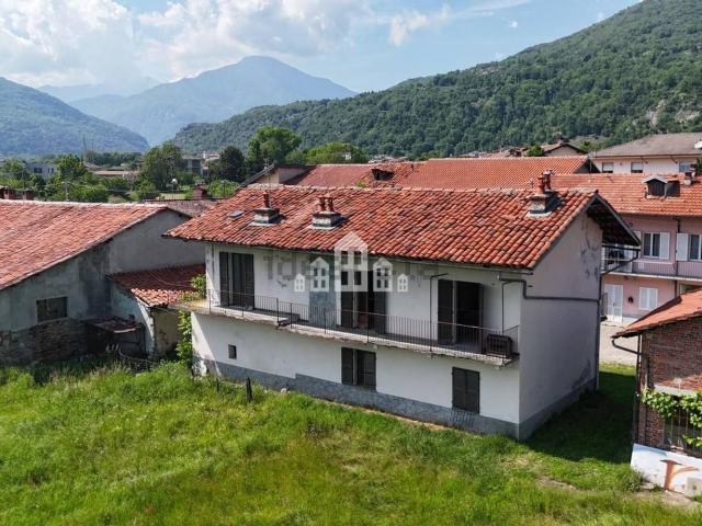 Casa in vendita a Salto, Piemonte