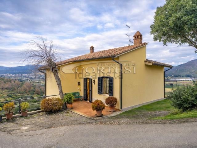 Casa in vendita a Montecchio Vesponi, Castiglion Fiorentino