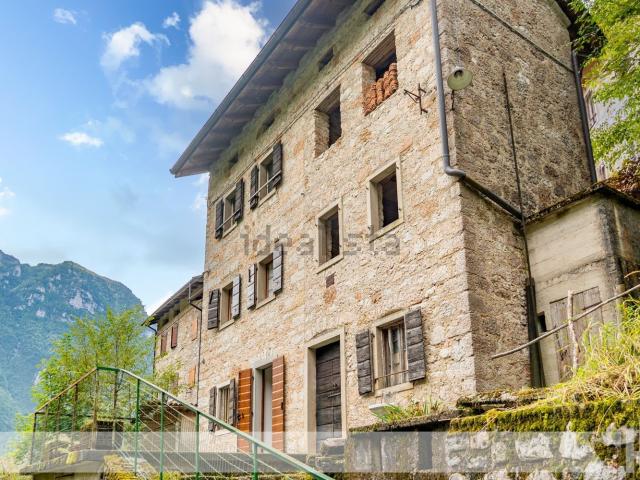 Casa in vendita a Erto E Casso, Friuli-Venezia Giulia