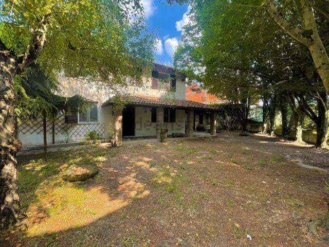 Casa in vendita a Piemonte, Alessandria