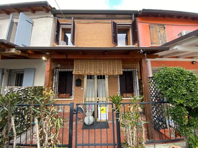 Casa in vendita a Unione Comuni Modenesi Area Nord, Concordia Sulla Secchia